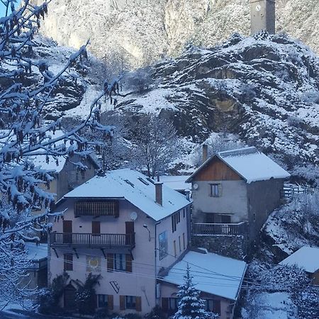 Gite Auberge Les Terres Blanches De Meolans Bagian luar foto