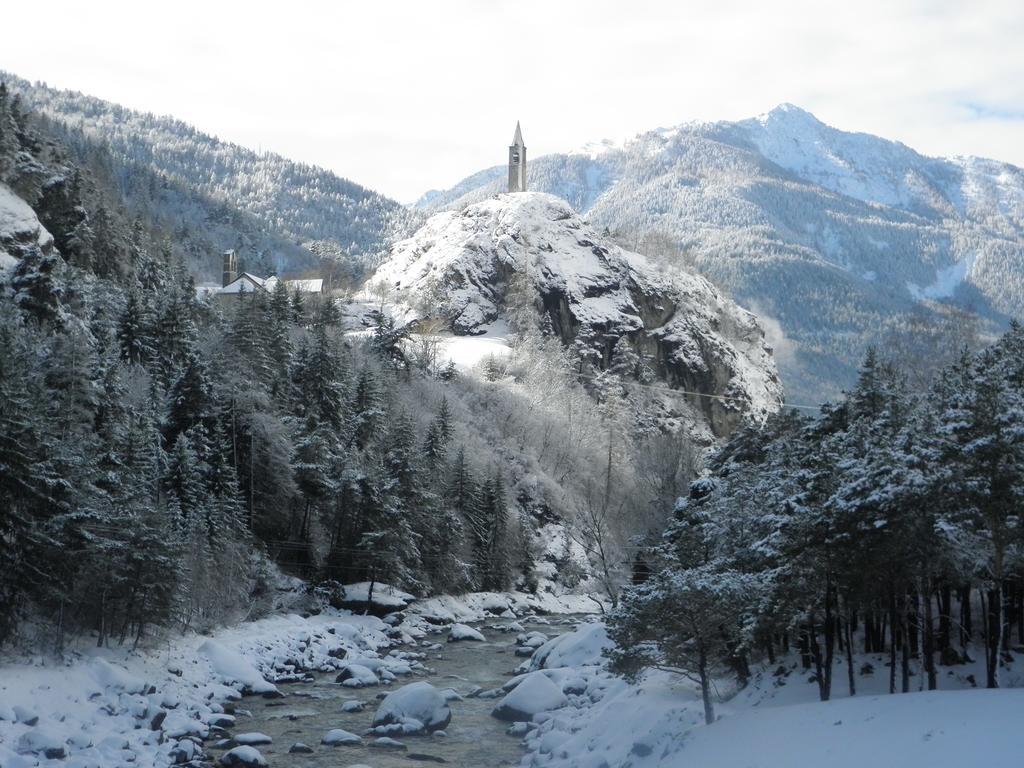 Gite Auberge Les Terres Blanches De Meolans Bagian luar foto